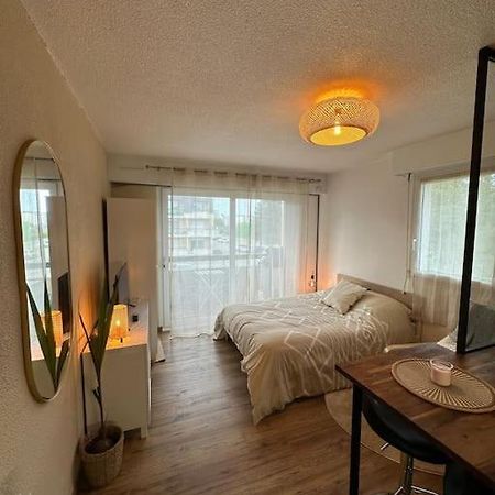 Appart Cosy, Balcon, Parking シェルブール・アン・コタンタン エクステリア 写真