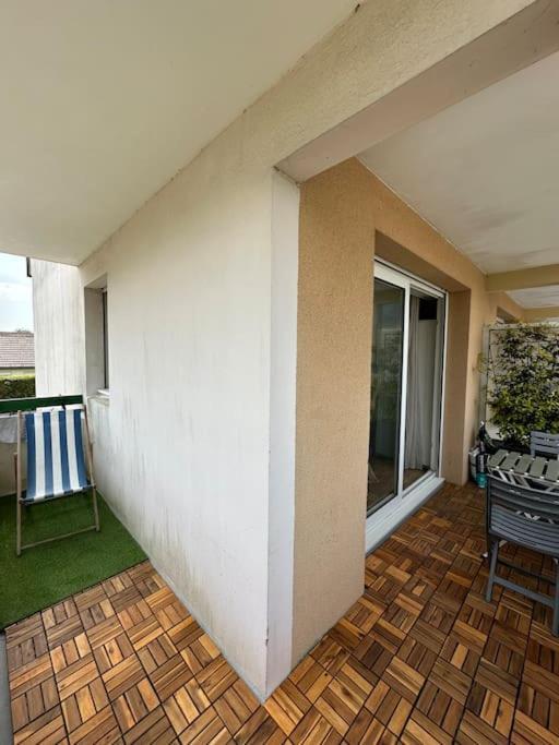 Appart Cosy, Balcon, Parking シェルブール・アン・コタンタン エクステリア 写真